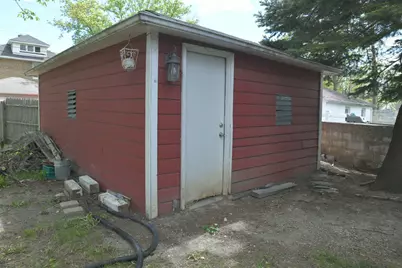 1325 Glenn Drive, North Chicago, IL 60064 - Photo 34