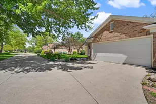 2032 Bentbrook Dr, Champaign, IL 61822 - Photo 48