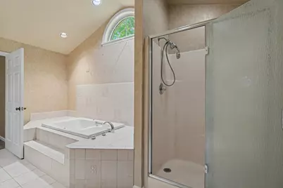 2032 Bentbrook Drive #2032, Champaign, IL 61822 - Photo 38