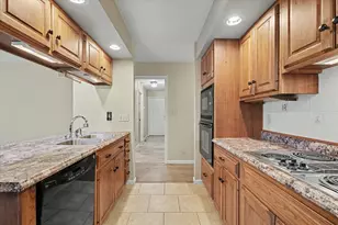 2032 Bentbrook Dr, Champaign, IL 61822 - Photo 22