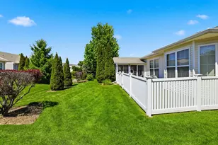 13243 Sierra Glen Rd, Huntley, IL 60142 - Photo 20