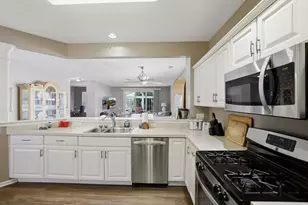 13243 Sierra Glen Rd, Huntley, IL 60142 - Photo 4