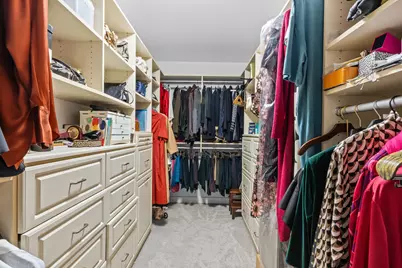 250 E Pearson Street #1007, Chicago, IL 60611 - Photo 10