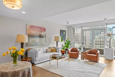 250 E Pearson Street #1007, Chicago, IL 60611 - Photo 2