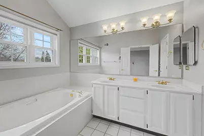 1903 N Evergreen Avenue, Arlington Heights, IL 60004 - Photo 16