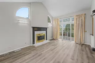 1903 N Evergreen Ave, Arlington Heights, IL 60004 - Photo 12