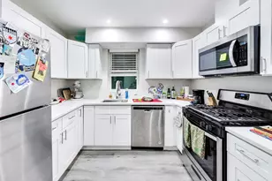 2021 W Shakespeare Ave, Chicago, IL 60647 - Photo 6