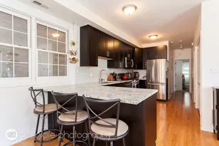 1417 W Erie St, Chicago, IL 60622 - Photo 2