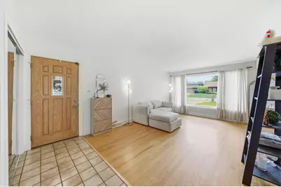 12519 S Menard Avenue, Palos Heights, IL 60463 - Photo 6