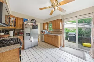 12519 S Menard Ave, Palos Heights, IL 60463 - Photo 14