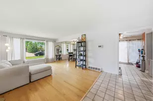 12519 S Menard Ave, Palos Heights, IL 60463 - Photo 8