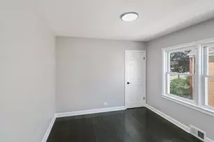 2263 S 14th Ave, North Riverside, IL 60546 - Photo 14