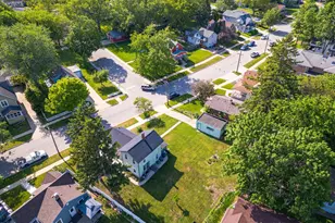 327 Silver St, Elgin, IL 60123 - Photo 26
