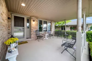 213 Fox Run Dr, Elwood, IL 60421 - Photo 2