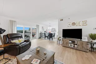 9514 S Kilbourn Ave, Oak Lawn, IL 60453 - Photo 10