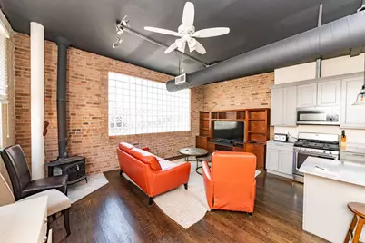1214 W Belmont Avenue #2R, Chicago, IL 60657 - Photo 2
