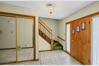 538 Maple Lane, Darien, IL 60561 - Photo 10
