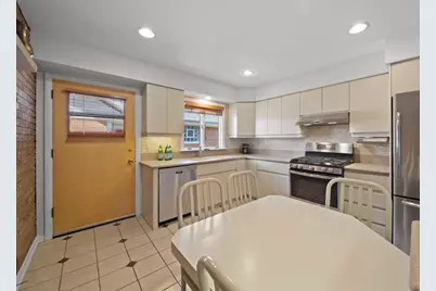 921 N Western Avenue, Park Ridge, IL 60068 - Photo 16