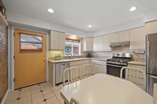 921 N Western Ave, Park Ridge, IL 60068 - Photo 16