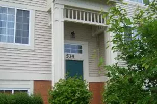 534 Cary Woods Cir, Cary, IL 60013 - Photo 1