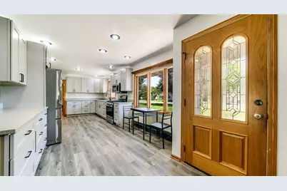 313 W Margaret Fuller Road, Oregon, IL 61061 - Photo 2