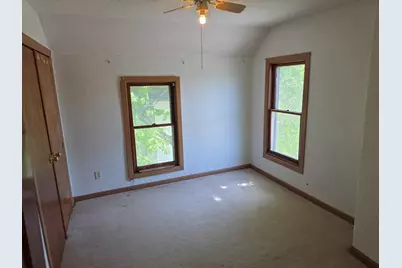 409 16th Avenue, Sterling, IL 61081 - Photo 16