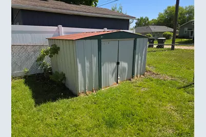 409 16th Avenue, Sterling, IL 61081 - Photo 6