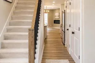 9041 111 St, Palos Hills, IL 60465 - Photo 2
