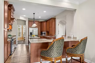 4147 Royal Mews Cir, Naperville, IL 60564 - Photo 8