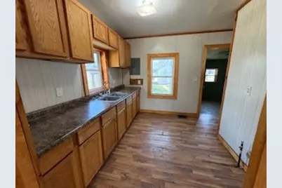 611 S Elsie Avenue, Davenport, IA 52802 - Photo 6