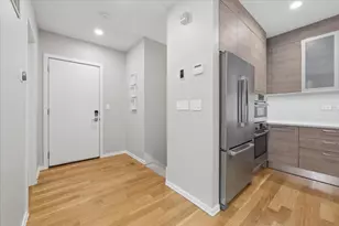 456 N Carpenter St, Chicago, IL 60642 - Photo 6