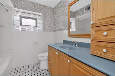 924 S Hillcrest Avenue, Elmhurst, IL 60126 - Photo 18