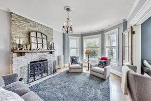 3808 N Pine Grove Ave, Chicago, IL 60613 - Photo 4
