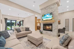 2104 Shermer Rd, Northbrook, IL 60062 - Photo 12