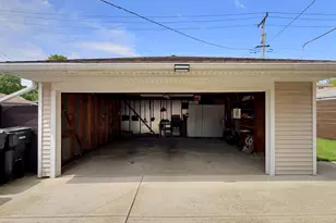 4908 N Nagle Ave, Chicago, IL 60630 - Photo 6