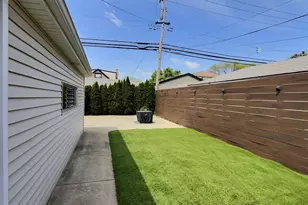 4908 N Nagle Ave, Chicago, IL 60630 - Photo 4