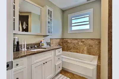 4908 N Nagle Avenue, Chicago, IL 60630 - Photo 26