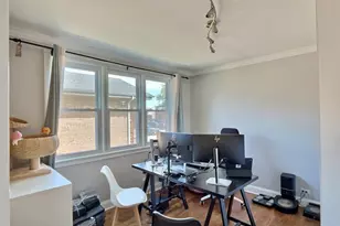 4908 N Nagle Ave, Chicago, IL 60630 - Photo 12
