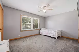 5645 S Beebe Dr, Rochelle, IL 61068 - Photo 22