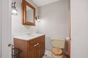5645 S Beebe Dr, Rochelle, IL 61068 - Photo 30
