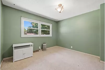 5645 S Beebe Drive, Rochelle, IL 61068 - Photo 10