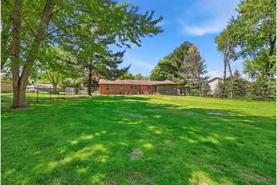 5645 S Beebe Drive, Rochelle, IL 61068 - Photo 34