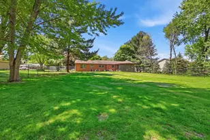 5645 S Beebe Dr, Rochelle, IL 61068 - Photo 34