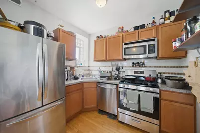 629 W Howard Street, Evanston, IL 60202 - Photo 6