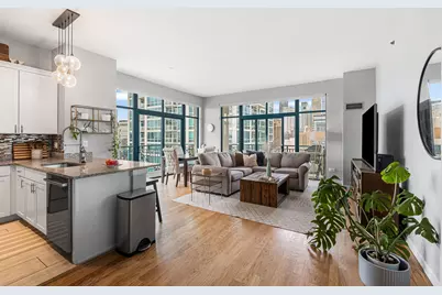 340 W Superior Street #1401, Chicago, IL 60654 - Photo 2