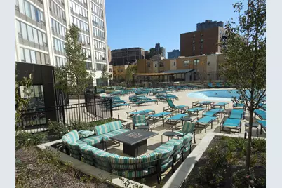 3930 N Pine Grove Avenue #305, Chicago, IL 60613 - Photo 8