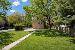 2000 Washington Ave, Wilmette, IL 60091 - Photo 36