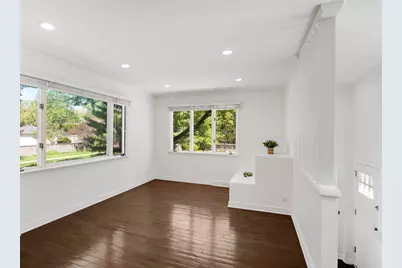 2000 Washington Avenue, Wilmette, IL 60091 - Photo 18