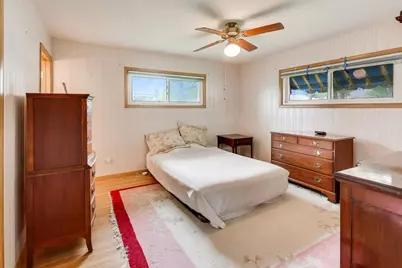 201 E Monroe Avenue, Villa Park, IL 60181 - Photo 8