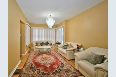 3422 N Kolmar Avenue, Chicago, IL 60641 - Photo 2